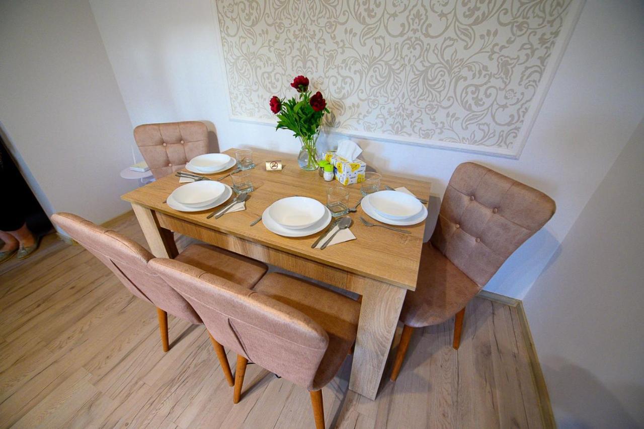 Alice Apartment Αράντ Εξωτερικό φωτογραφία